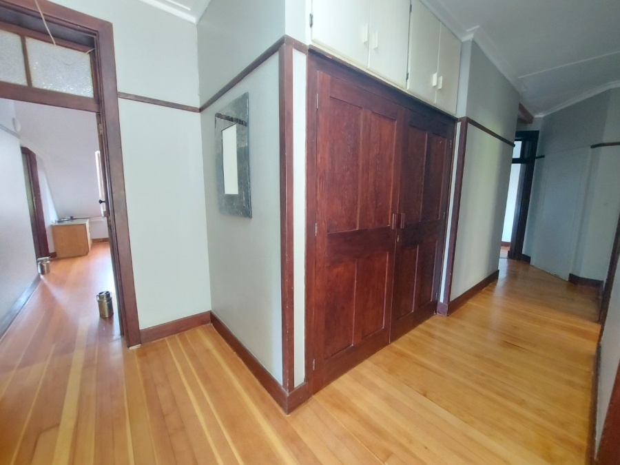 6 Bedroom Property for Sale in Waverley Free State